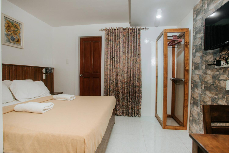 Bedroom 18