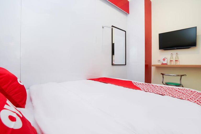 Bedroom 2, Flagship 3688 Pot Art, Surabaya