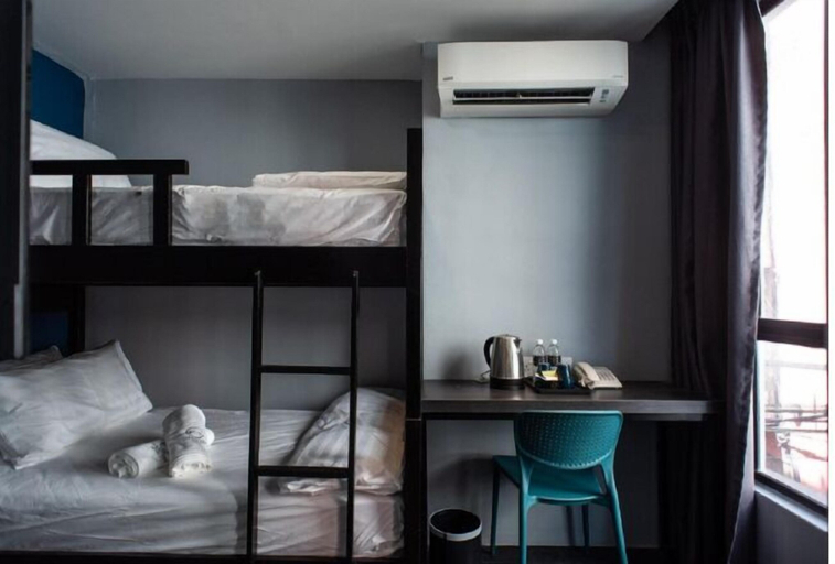 Bedroom 12