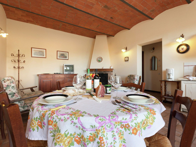 Others 5, Holiday Home With Pool in Stabbia, Florence