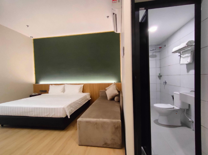 Bedroom 5