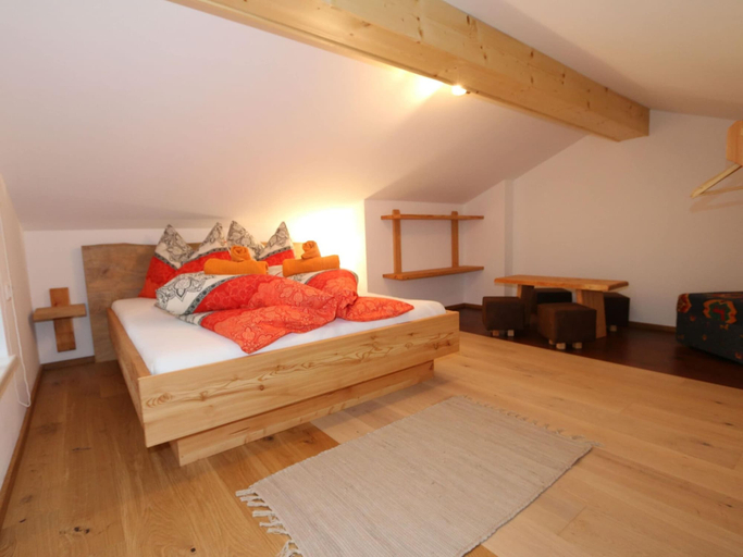 Bedroom 4, Apartment in Bramberg am Wildkogel With Parking Space, Zell am See