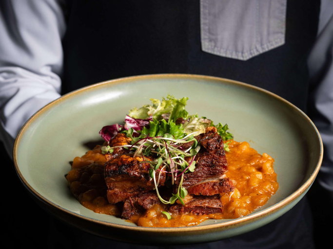 Food & Drinks 27