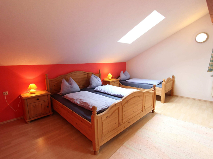 Bedroom 3, Vintage Apartment With Sauna in Hopfgarten, Kitzbühel