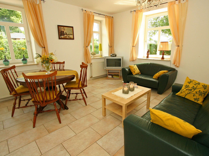 Others 5, Lovely Farmhouse in Wijlre With Forest Nearby, Gulpen-Wittem