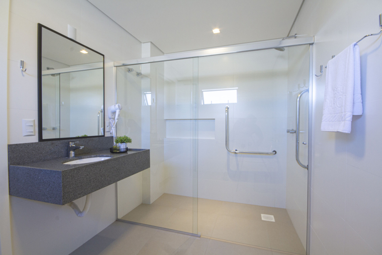 Bathroom 3, Hotel Darolt Criciúma, Criciúma