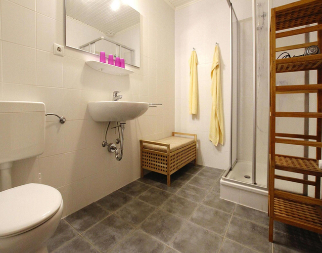 Bathroom 4, Ferienwohnung in Westerland auf Sylt, Nordfriesland