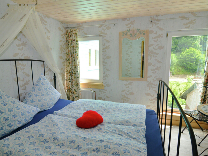 Bedroom 3, Cosy Holiday Home in the Harz Region, Osterode am Harz