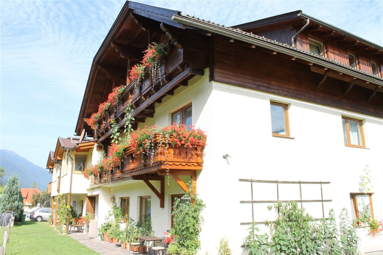 Others 5, Lovely Apartment in Tropolach With Sauna, Hermagor