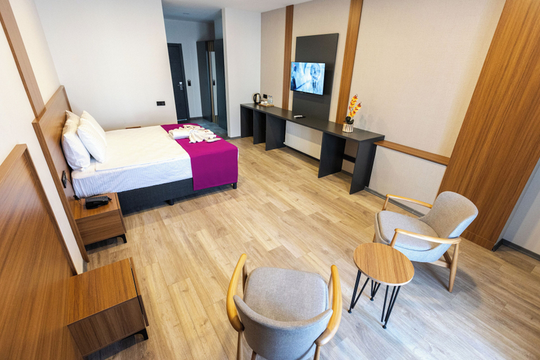 Bedroom 4, Restway Hotel, Çiğli