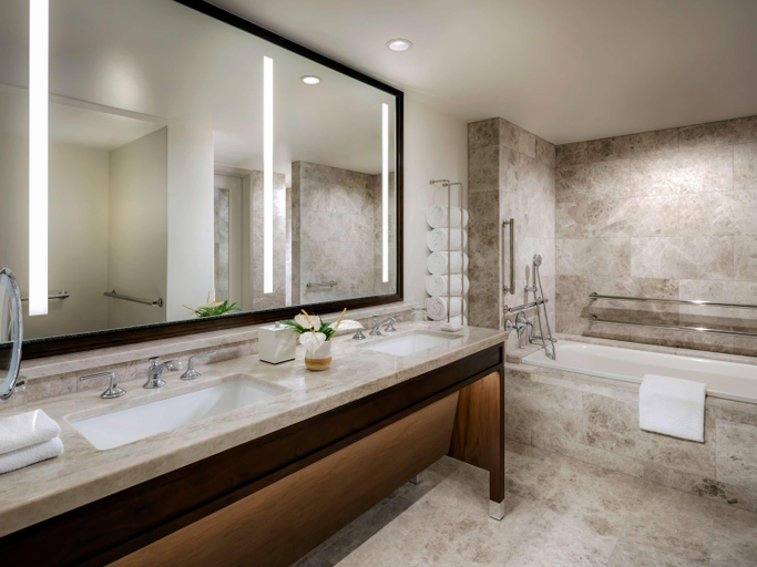 Bathroom 5, Fairmont Kea Lani, Maui, Maui