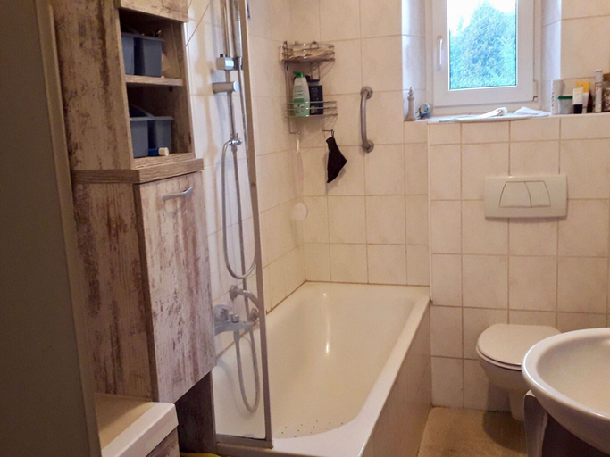 Bathroom 3, Fully-equipped Apartment in the Fichtelgebirge, Wunsiedel im Fichtelgebirge