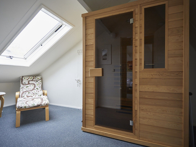 Spa treatment 4, Cozy Holiday Home With a Dishwasher, in Zeeland, Borsele