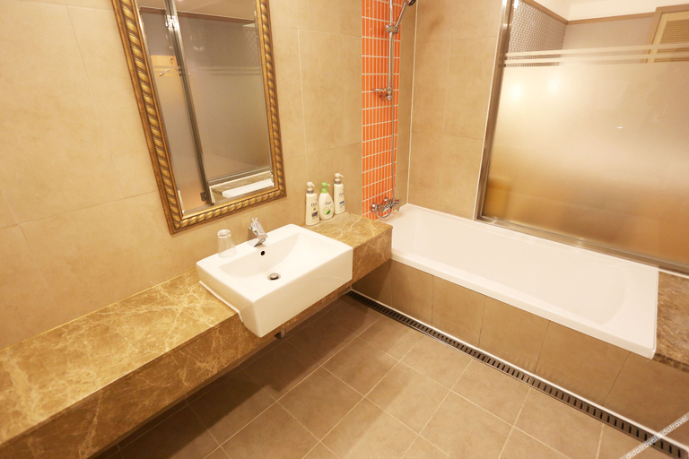Bathroom, Yeouido RADA, Yeongdeungpo