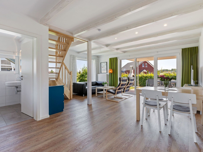 Others 3, Charming Holiday Home in Zierow Near Seabeach, Nordwestmecklenburg