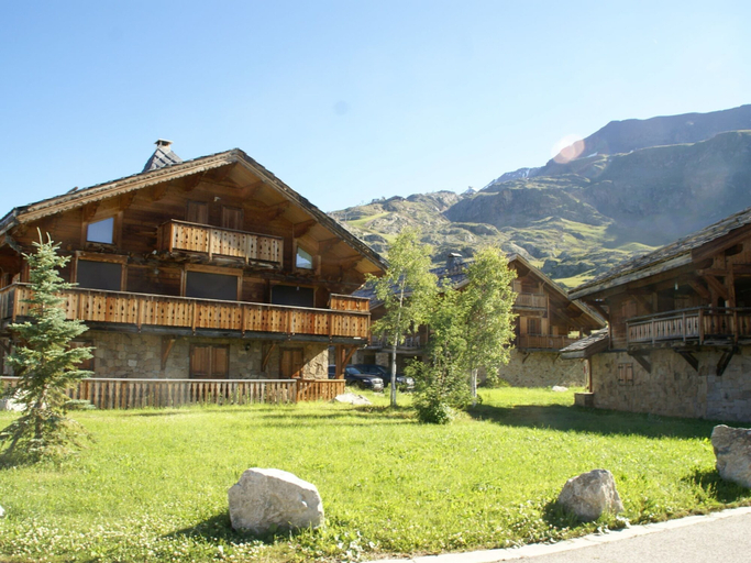 Others 4, Chalet With Fireplace in Alpe D'huez, Isère