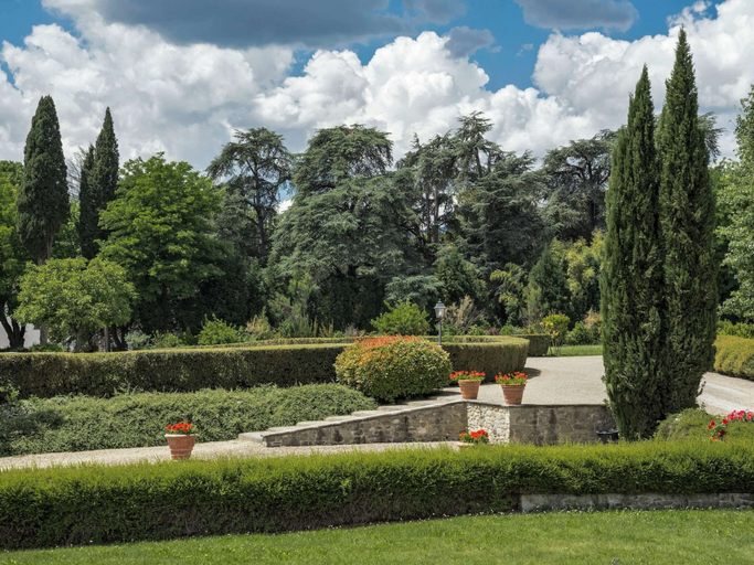 Garden 4, Restful Holiday Home in Reggello With Swimming Pool, Florence