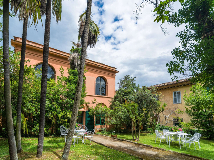 Exterior & Views 2, Cosy Farmhouse in Bacchereto With Swimming Pool, Prato