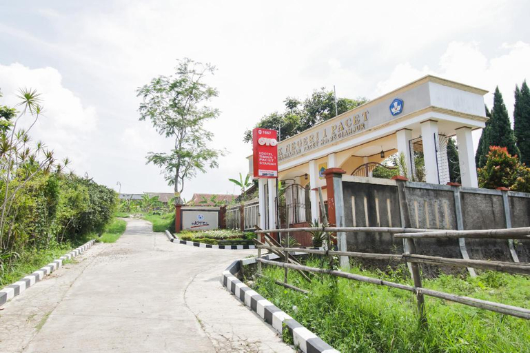 Exterior & Views, Hotel O Edotel Smkn 1 Pacet Syariah, Cianjur