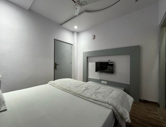 Bedroom, Hotel Shree Radham, Mathura