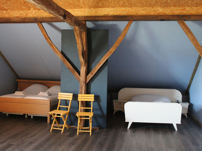 Room 4, Farmhouse in De Heurne Near the Forest, Dinxperlo