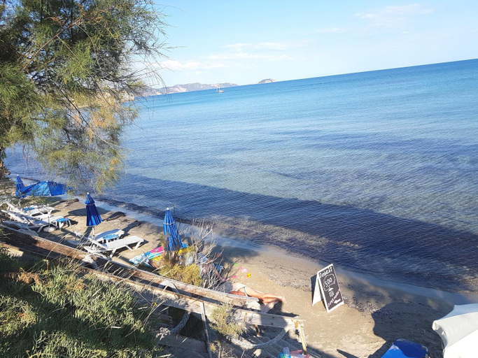 Others 5, Residence Gorgona, Ionian Islands