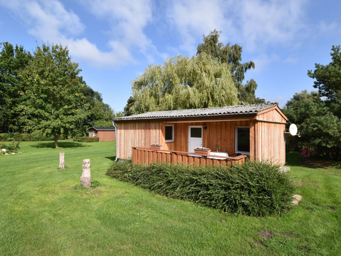 Others 5, Boutique Bungalow in Insel Poel With Terrace, Nordwestmecklenburg