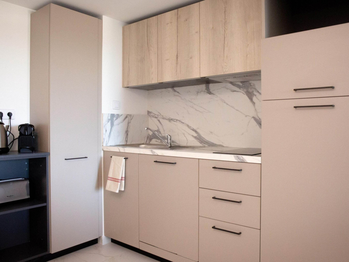 Private kitchen 3, Apartment on Residence Horizon Golf in St. Cyprien, Pyrénées-Orientales