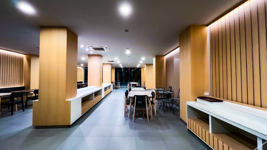 Food & Drinks 5, リバビエンチャンホテル, Vientiane