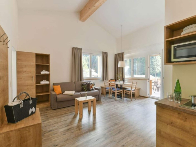 Living room 5, Majestic Apartment in Klosterle With Sauna on the Arlberg Met Terras, Bludenz