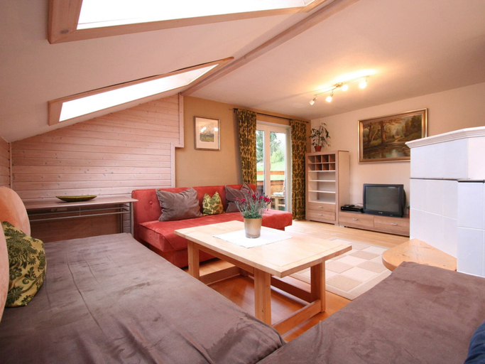 Living room 2, Wonderful Apartment in Hopfgarten im Brixental With Parking, Kitzbühel