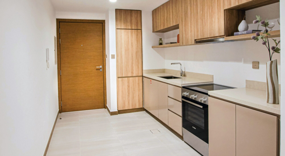 Others 3, Elegance 1BR Luxury at Missoni, Dubai