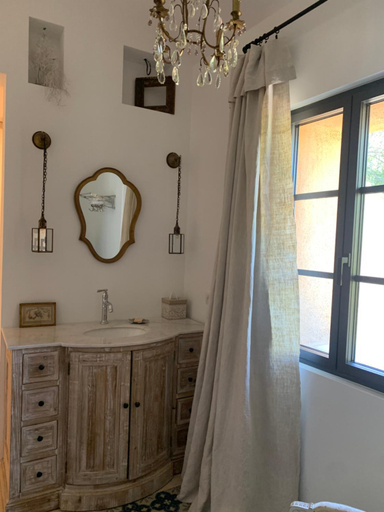 Bathroom 3, Cote Ansouis, Vaucluse