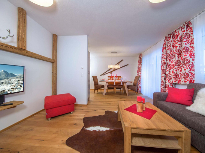 Others 5, Apartment in Neukirchen by Wildkogelbahn, Zell am See