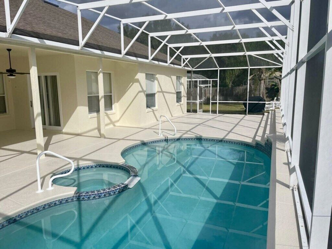 Sport & Beauty 5, Hampton Lakes Villa, Polk