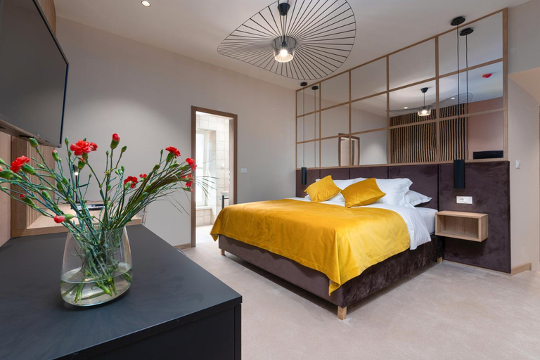 Bedroom 2, Exclusive Rooms in Casa Manzolin, Poreč