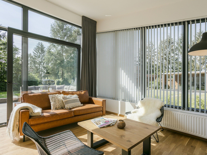 Living room 2, Furnished Chalet With Dishwasher, Near Almelo, Wierden
