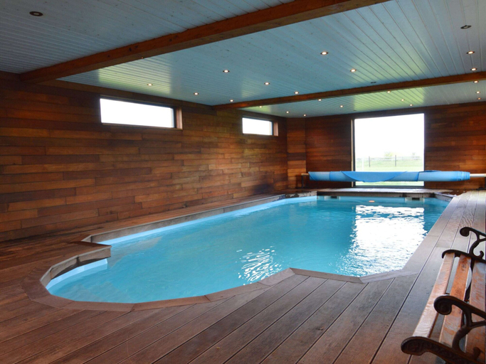 Pool 5, Delightful Villa in Sourbrodt With Swimming Pool, Terrace, Liège