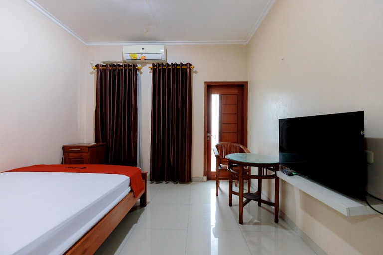 Bedroom 8