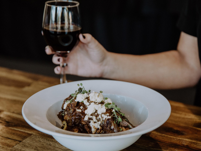 Food & Drinks 17