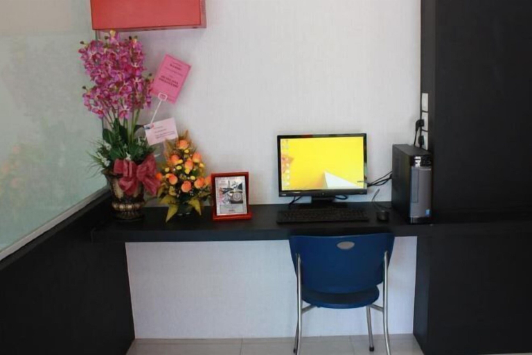 Others 5, Walk Inn, Miri