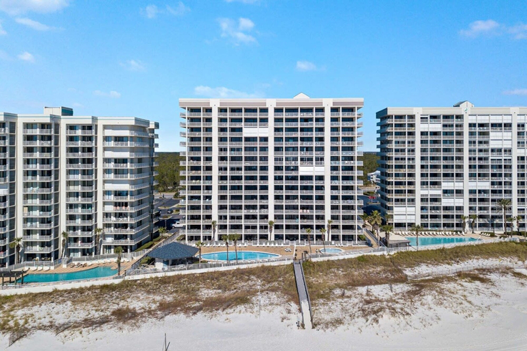 Room 3, Windward Pointe 903- Beachfront Indoor Outdoor Pool, Baldwin
