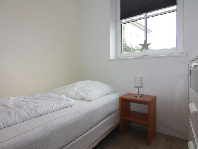 Bedroom 2, Ferienwohnung Kleiner Seestern in Wiek, Vorpommern-Rügen