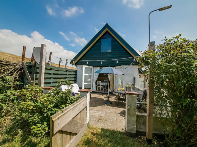 Garden 3, Beautiful Apartment in Callantsoog Near Beach, Zijpe