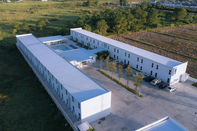 Exterior & Views 2, One Budget Hotel Chiangrai Bypass-East, Muang Chiang Rai