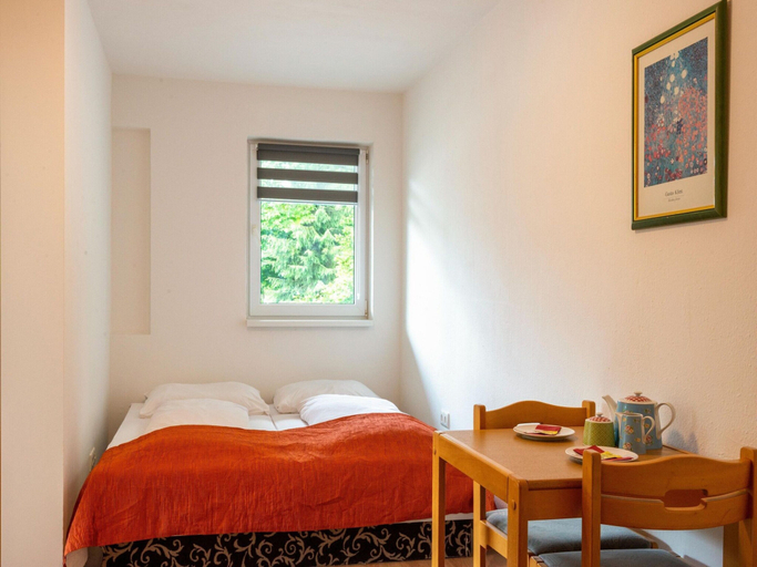 Room 2, Property in Kirchbichl, Kufstein
