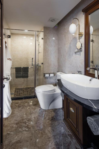 Bathroom 5, Paradise Elegance Cruise Ha Long, Hạ Long