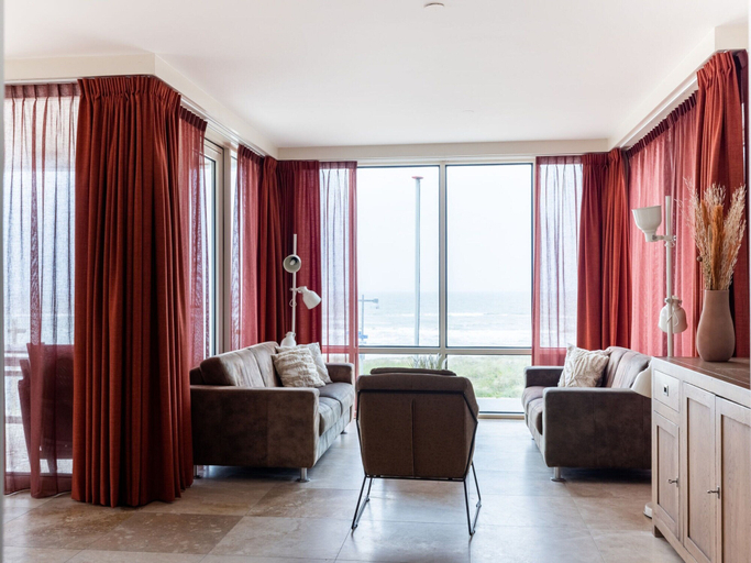 Living room 2, Luxury Apartment in a Residence Right on the Boulevard and the Beach, Bergen