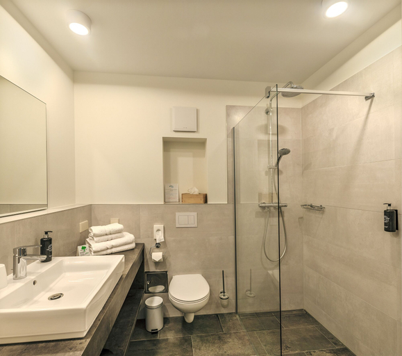Bathroom 5, Hotel BeachSide, Rendsburg-Eckernförde