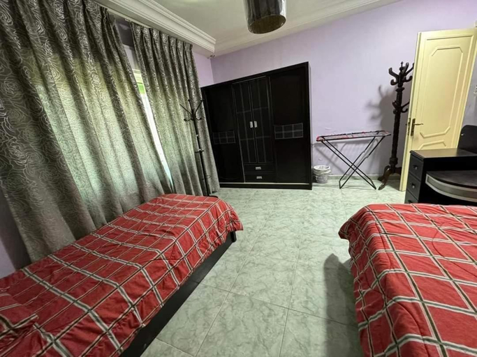 Bedroom 2, Door Inn, Ardhah